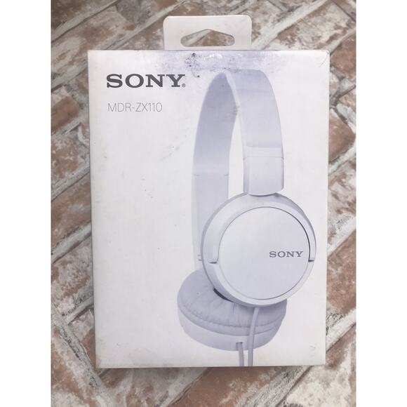 Sony MDR-ZX110 Ear-Pad (On the Ear) Cable Headphones - White Open Box - Picture 1 of 3